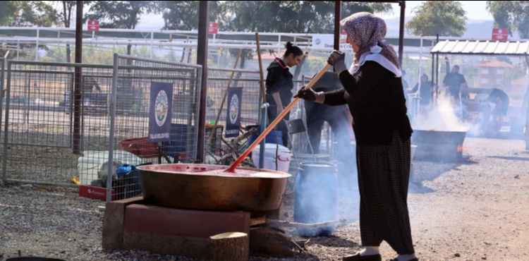TALAS'TA VATANDAŞLAR KIŞLIK HAZIRLIKLARINI TAMAMLADI