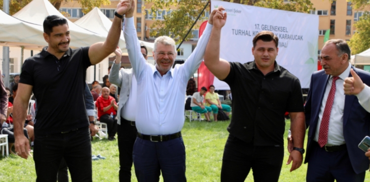 TURHALDA GELENEKSEL GRE COKUSU