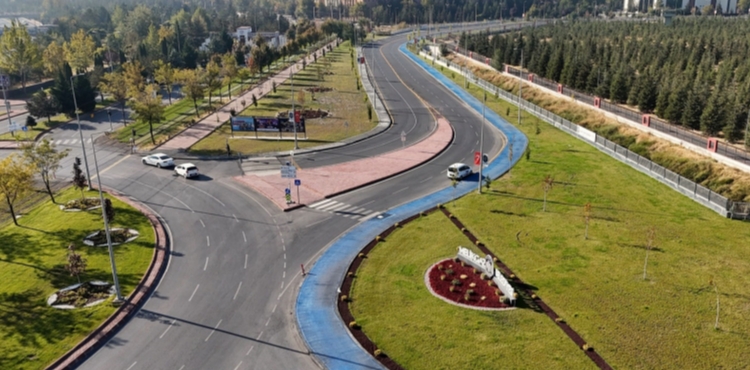 KAYSERݒNN TRAFK YKN HAFFLETECEK OLAN ALBAYRAK CADDES AILIYOR