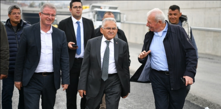 BAŞKAN BÜYÜKKILIÇ’TAN AÇILIŞ İÇİN GÜN SAYAN KATLI KAVŞAKTA İNCELEME