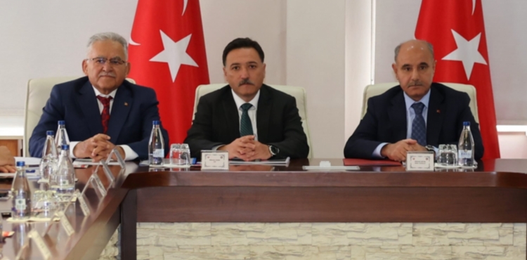 İçişleri Bakanı Aktaş Kayseri’de: “Sahipsiz Hayvanların Korunması İçin Kararlıyız”