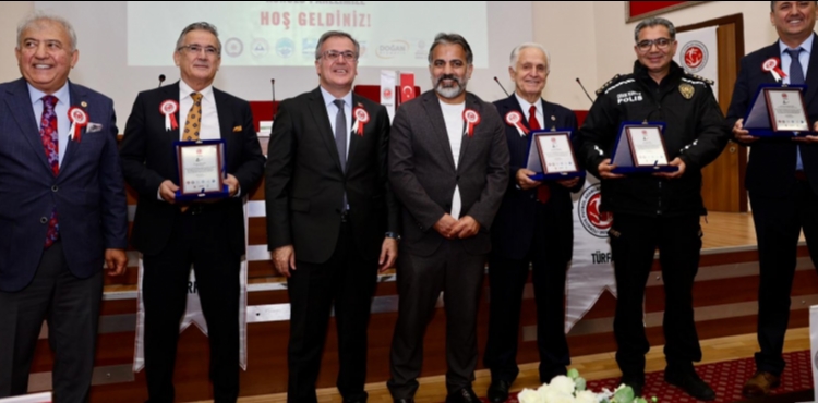 BAŞKAN ÖZDOĞAN: