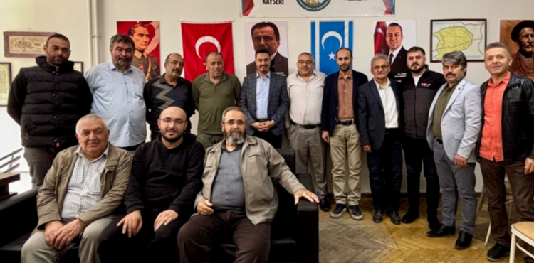 DEVA Partisi Kayseri İl Başkanlığı Kayseri Sivaslı Elbeyliler Derneği’ni ziyaret etti.