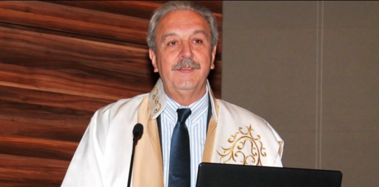 NNY REKTR ZSOYLUDAN CUMHURYET BAYRAMI MESAJI