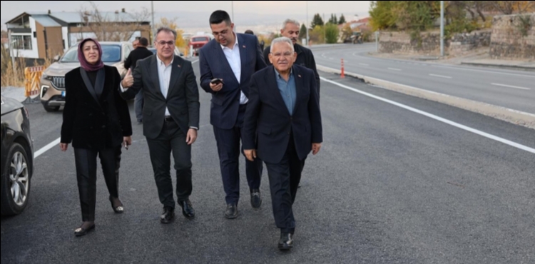 AKAR VE BÜYÜKKILIÇ’TAN ÜÇ İLÇEYE “HİZMET VE DAYANIŞMA” ZİYARETİ