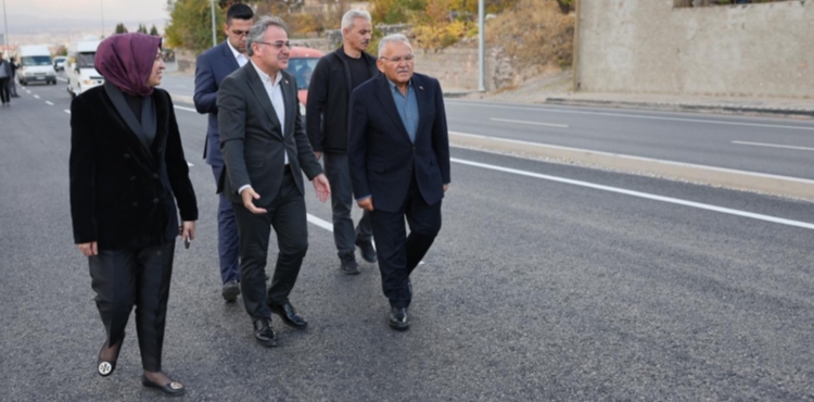 BAKAN ZDOAN DUYURDU: KAYSER CADDES VE HACILAR MEYDANI'NDA ALIMALAR TAMAMLANDI