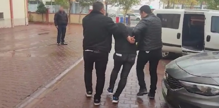 KAYSERݒDE 12 YIL 7 AY 15 GN HAPS CEZASI BULUNAN AHIS YAKALANDI