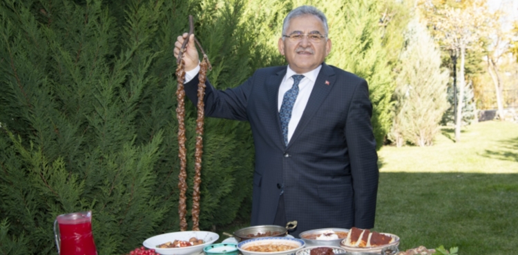 BAKAN BYKKILI: KAYSER, UNESCO N ADETA BLM KAFTAN