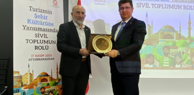 SVL TOPLUM VE TURZM AFYON DA KONUULDU