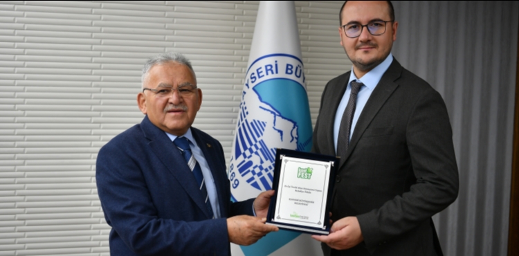 BAKAN BYKKILI: BU DL, BU BAARI TM KAYSERݒNN