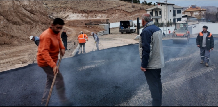 BYKEHRDEN ZVATAN KPEL MAHALLESݒNDE 5 BN 300 TON SICAK ASFALT LE KONFORLU ULAIM