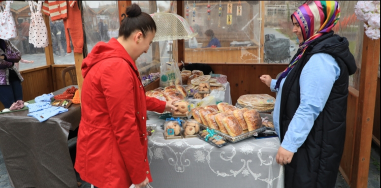 TALASTA BU PAZAR MAHARETL ELLER GN