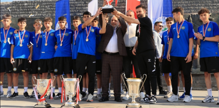 TALAS'TA SPORCU FABRKASI'NIN YKSELEN YILDIZLARI