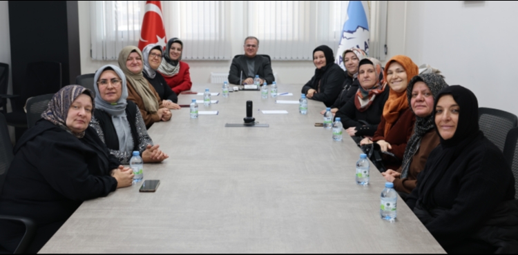 Bakan zdoan: Engelli kardelerimizin yannda olmak bir vazifedir