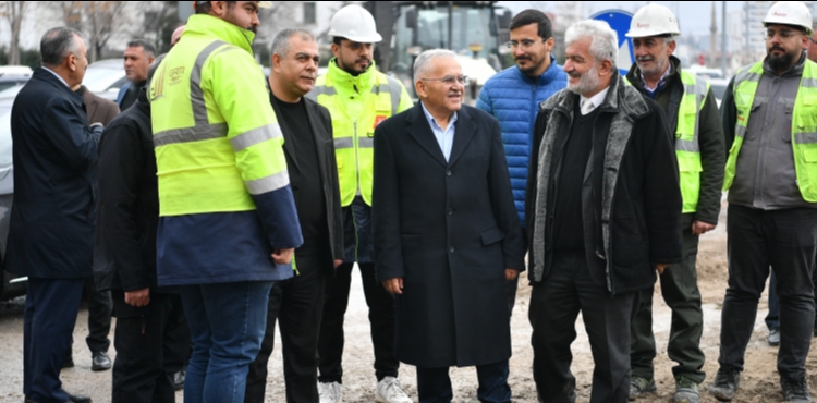 BA�KAN B�Y�KKILI�, TACETT�NVEL� MAHALLESݒNDEK� KARTAL KAV�A�I ALTYAPI �ALI�MALARINI �NCELED�