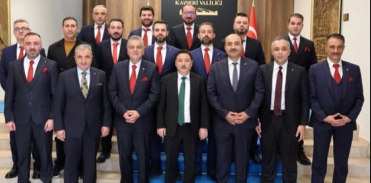 Kayseri Sarraf ve Kuyumcular Derne�i�nden Vali G�kmen �i�ek�e Ziyaret