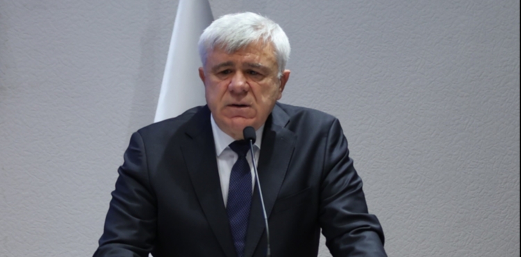 B�Y�K�EH�R�DE �OCUK HAKLARI SEM�NER� VE SONU� RAPORU SUNUMU