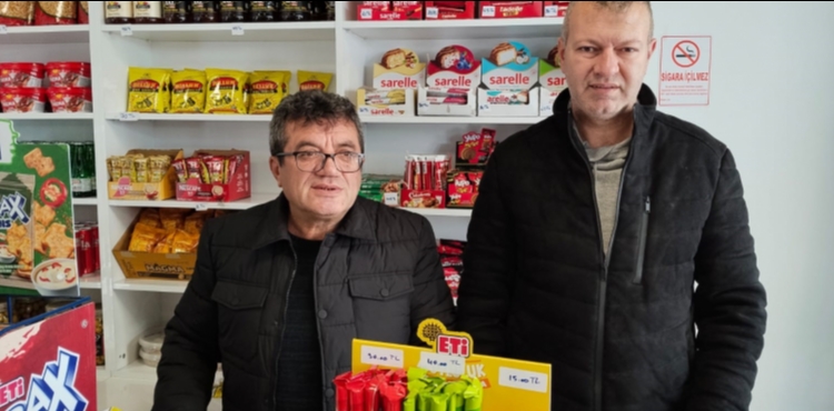 Yeni Ufuklar Derne�i�nden ��rencilere burs i�in mini market a��l��� 