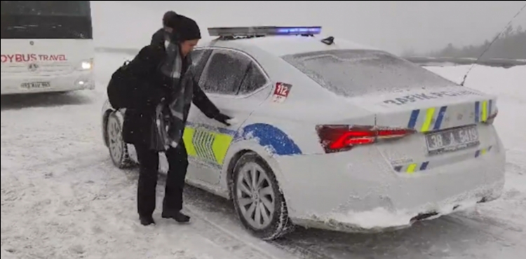 Yo�un Tipide Mahsur Kalan 44 Vatanda� Kurtar�ld�