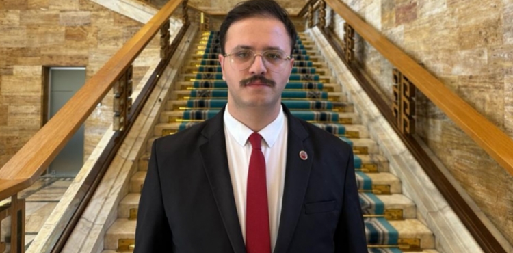 Zafer Partisi Melikgazi �l�e Ba�kan�: Eme�i Yok Saymadan Ya�anan Ma�duriyetleri Dile Getiriyoruz