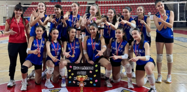 Kayseri Voleybol Kul�b� Ba�kan� �ahin'den �ampiyonluk a��klamas�