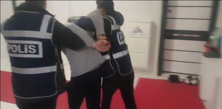 17 y�l 9 ay hapisle 11 y�ld�r aranan h�k�ml� yakaland�