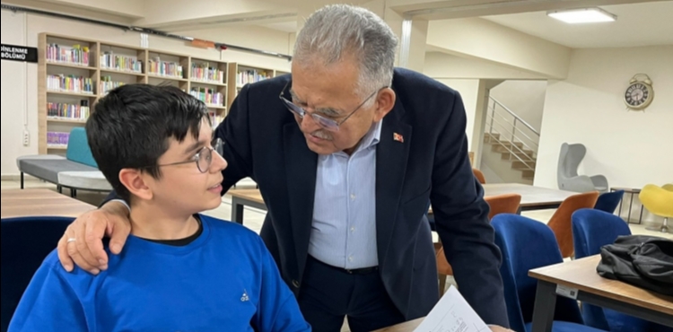 BA�KAN B�Y�KKILIǒTAN TALAS MEVLANA SOSYAL YA�AM MERKEZݒNE YAKIN �LG�