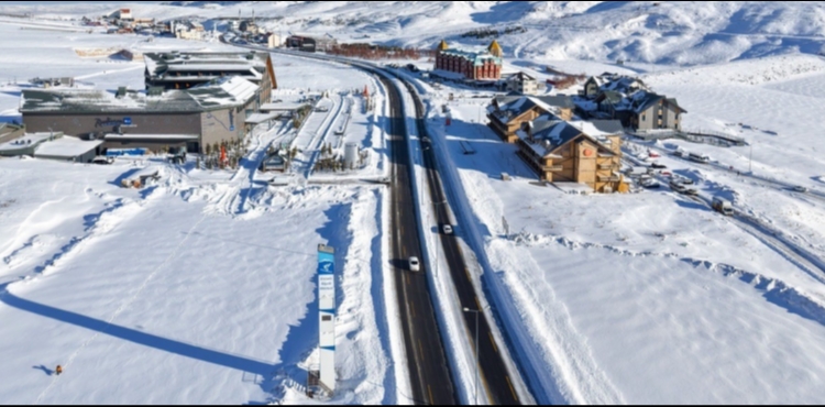 Erciyes�te kartpostall�k manzaralar objektiflere yans�d�