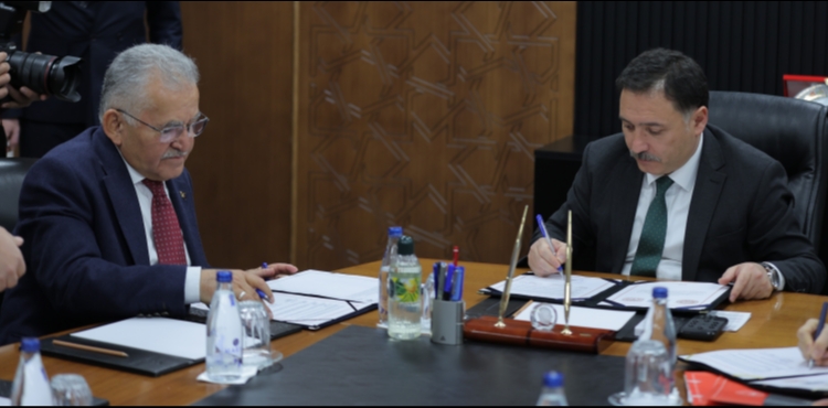 ALZHE�MER AKT�F YA�AM MERKEZ� ���N PROTOKOL: VAL� ���EK VE BA�KAN B�Y�KKILI� �MZALADI