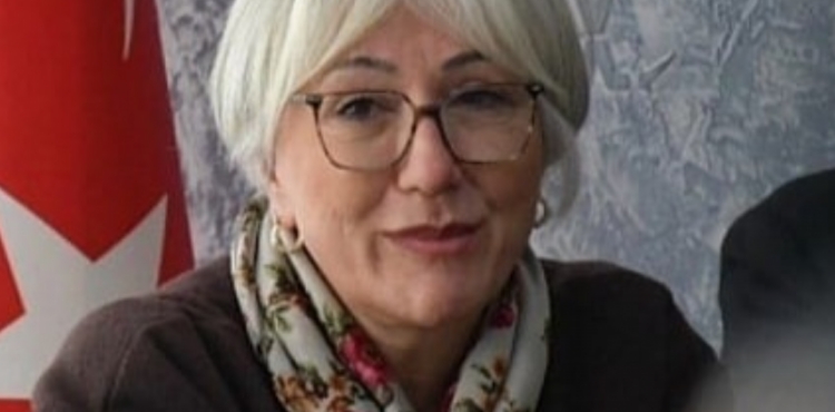 GAZETEC�L�K DEMOKRAS�N�N YA�AMASINA KATKI SUNMAKTIR