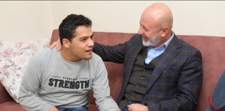 �HER B�R HEM�EHR�M�Z�N HAYATINA DOKUNACAK H�ZMETLER �RET�YORUZ�