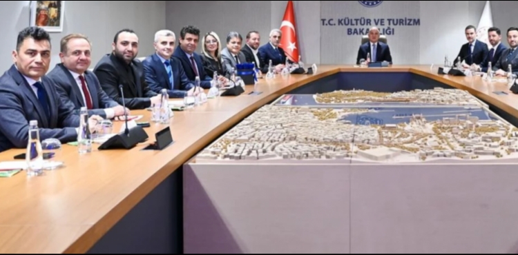 Radyo Ve Televizyon Yay�nc�lar� Meslek Birli�i�nden Bakan Ersoy�a Ziyaret