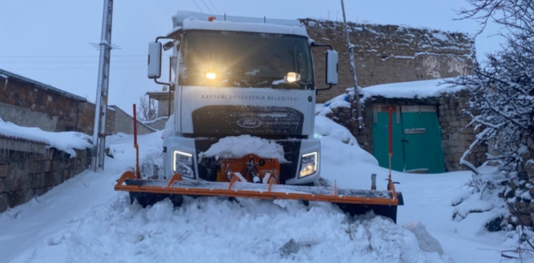 KAYSER� B�Y�K�EH�R�DEN KARLA M�CADELE SEFERBERL���