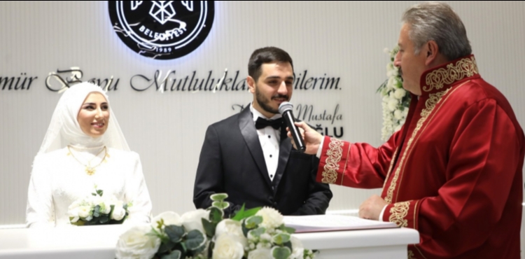 MEL�KGAZݒDE 2025 YILINDA 4000 ��FT D�NYA EV�NE G�RD�