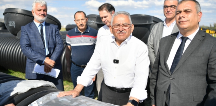 BA�KAN B�Y�KKILI�: �2 M�LYAR 594 M�LYON TL�L�K B�Y�K ALTYAPI YATIRIMI YAPTIK�