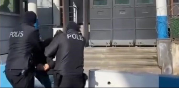 Kayseri'de eski ni�anl�s� ile 3 akrabas�n� b��akla yaralayan ��pheli tutukland�