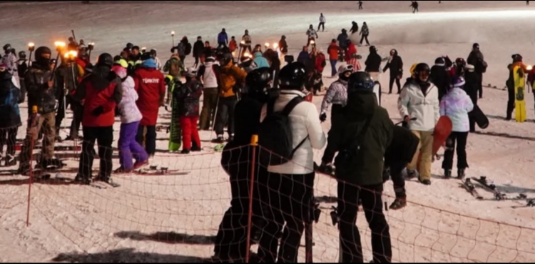 Erciyes�te gece kaya�� keyfi