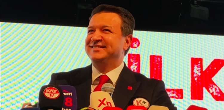 Mahmut Ar�kan: Her �eyi g�r�yorlar ama pazardaki fiyatlar� g�rm�yorlar