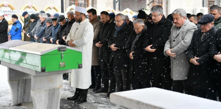 KAYSO Meclis Ba�kan� �zkaya�n�n ac� g�n�