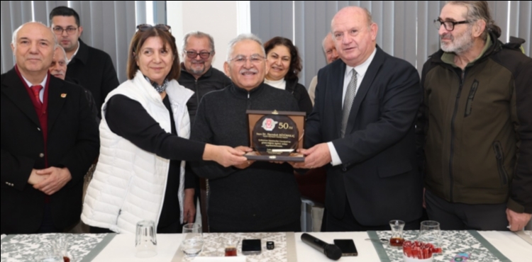 B�Y�KKILI�, ADANA �UKUROVALI 70�E YAKIN GAZETEC� �LE BULU�ARAK KAYSERݒY� TANITTI