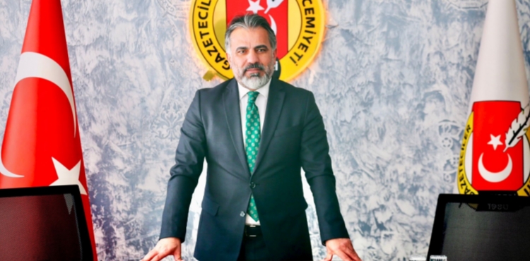 KGC Ba�kan� K�seda�: Bayra��m�za uzanan her el, kar��s�nda milletimizin sars�lmaz iradesini bulacakt�r