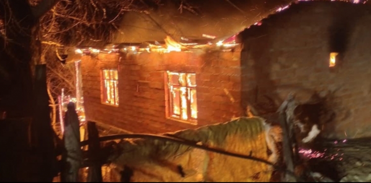 Yahyal��da m�stakil evde yang�n