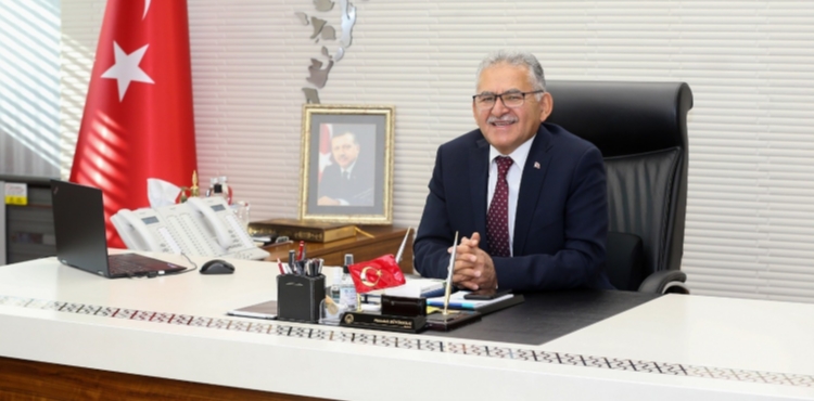 BA�KAN B�Y�KKILI� DUYURDU: D�� SA�LI�INDA T�RK�YE L�DERL���...