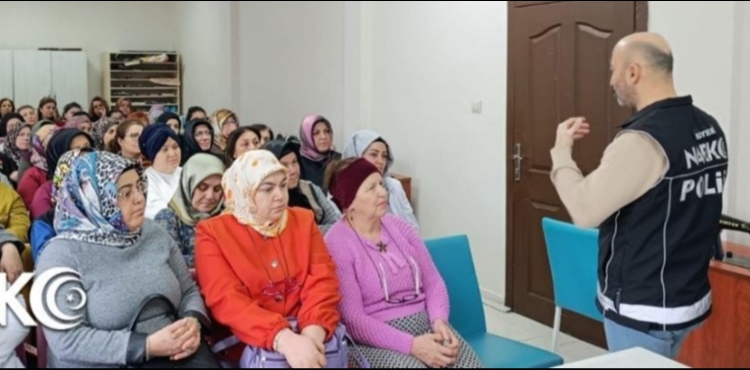 Narkotik polisi son 1 haftada bin 524 ki�iyi bilgilendirdi