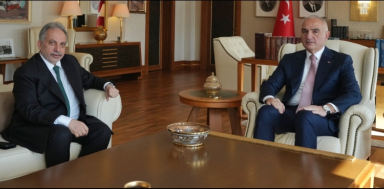 BA�KAN YAL�IN'IN ANKARA �IKARMASI