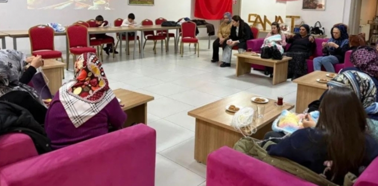 Sar�o�lan'da kad�nlara '�rg� ve motivasyon g�n�' etkinli�i