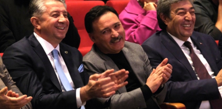 Kayseri Mobilyac�lar Odas��n�n genel kurulu Kayseri g�ndemine damga vurdu