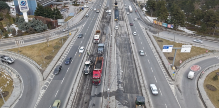 B�Y�K�EH�R, G�VENL� VE KONFORLU ULA�IM ���N YOL BAKIM ONARIM �ALI�MALARINA BA�LADI