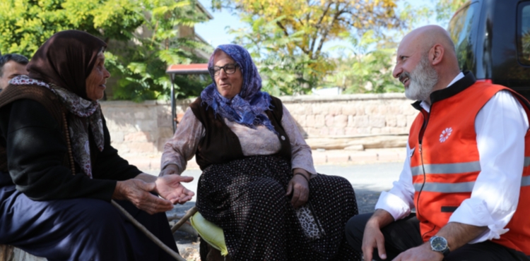 �KIRSAL MAHALLELER�M�Z�N K�Y K�ML���N� GELECE�E TA�IYORUZ�