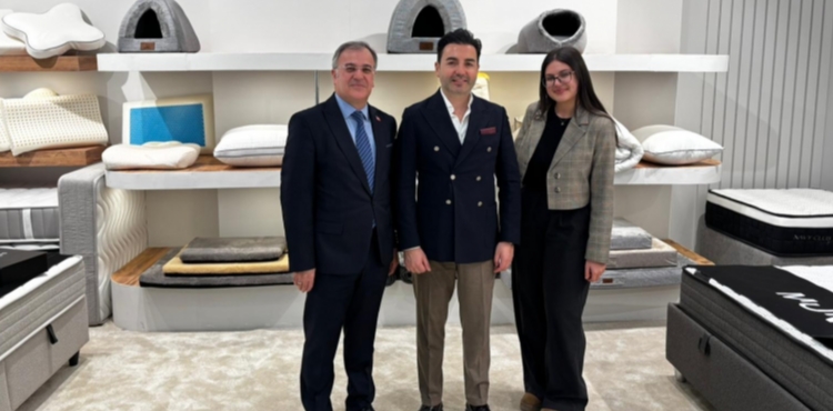 Ba�kan �zdo�an, �stanbul Mobilya Fuar�'n� ziyaret etti